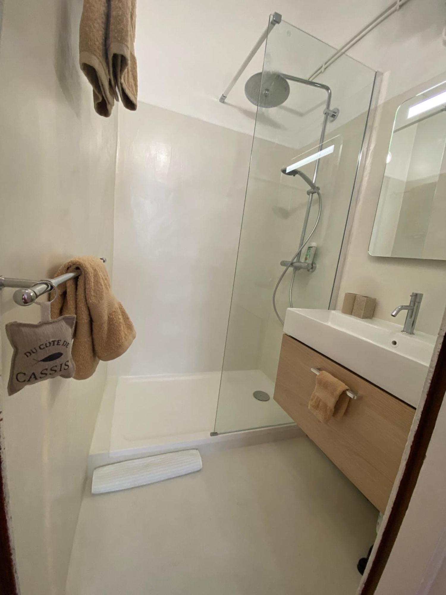 Click! Casa Lamartine Fabulous Ideal Location Walk To All!!! Cassis Exteriér fotografie